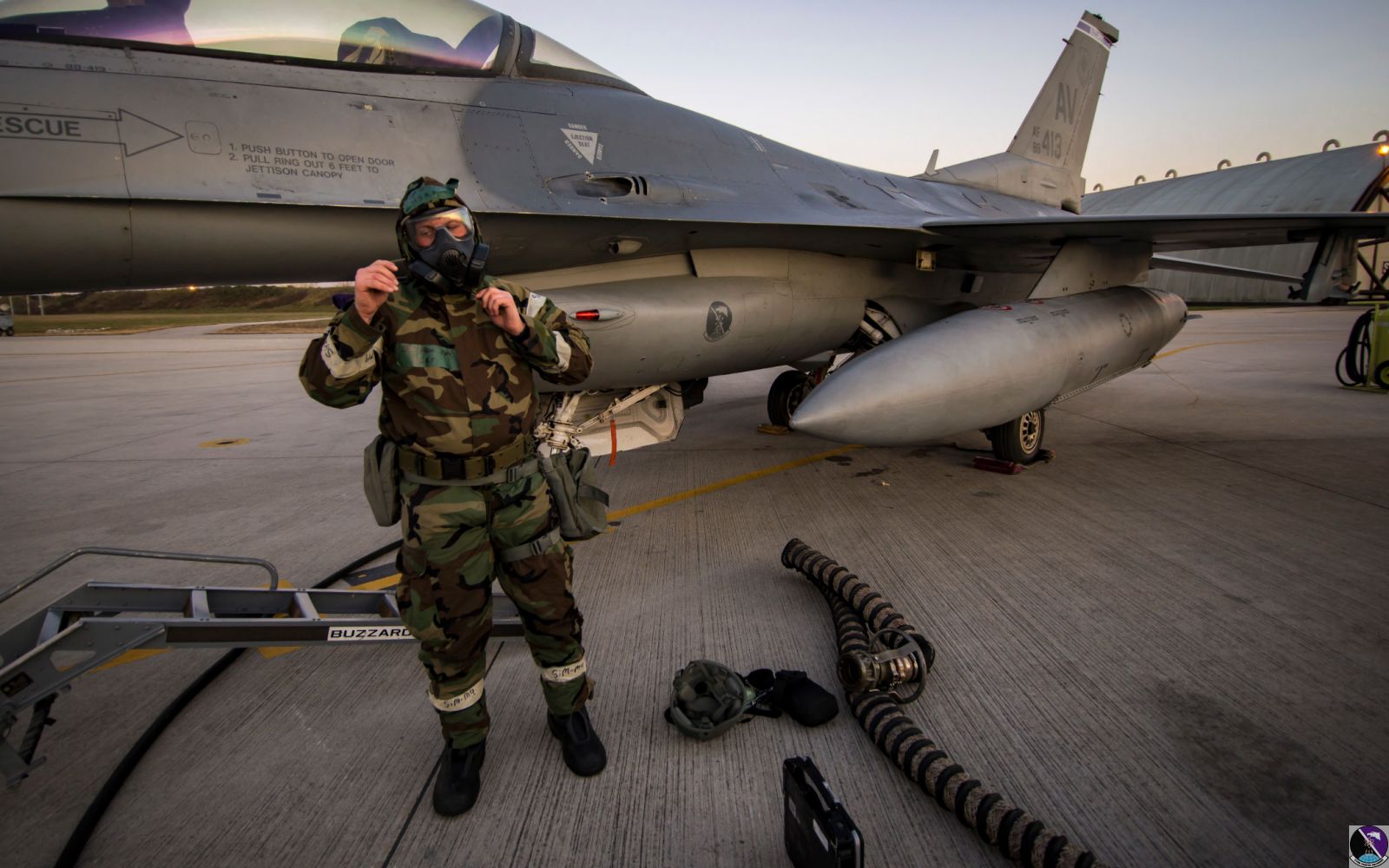 31 FW Airmen MOPP up