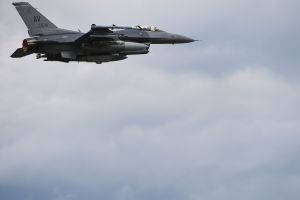 Fighting Falcons Take Off From Aviano